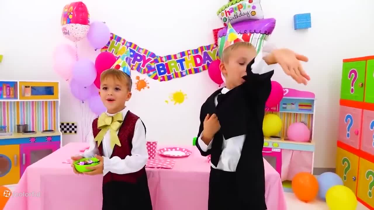 ولاد نیکی: تولدت مبارک مامان!