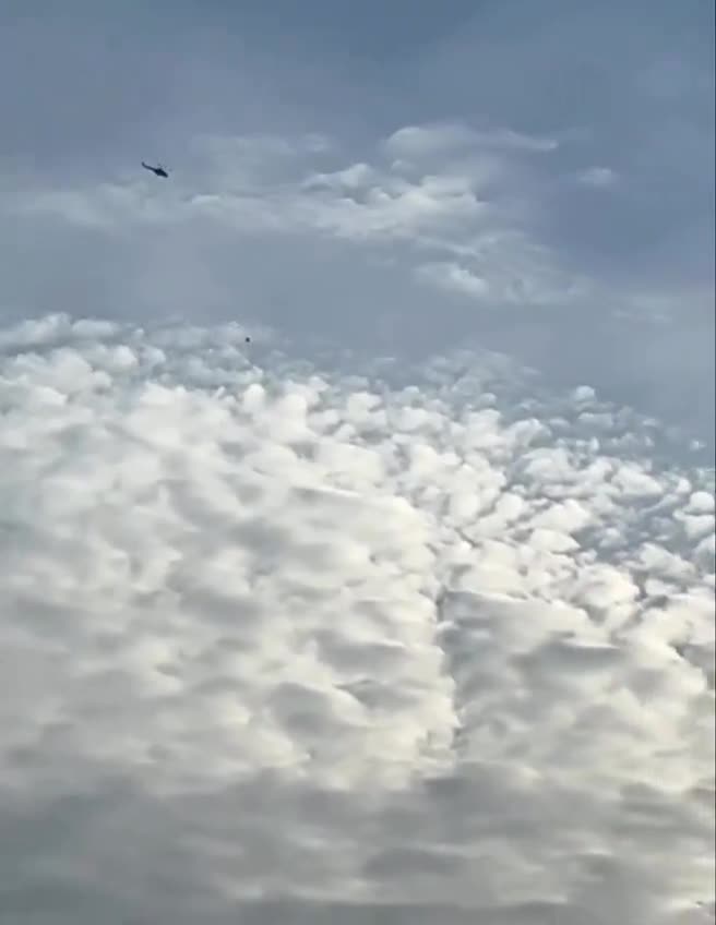   لحظه سرنگونی پهپاد روسی توسط بالگرد اوکراینی