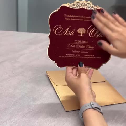 کارت عروسی الماس مدل تاجدار کد 337