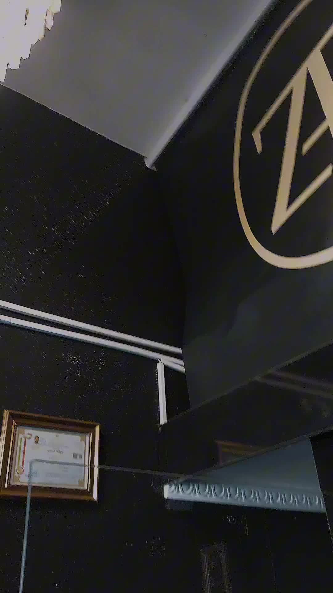 اگه سکه غیر بانکی نمیخوای به ما یه سر بزن