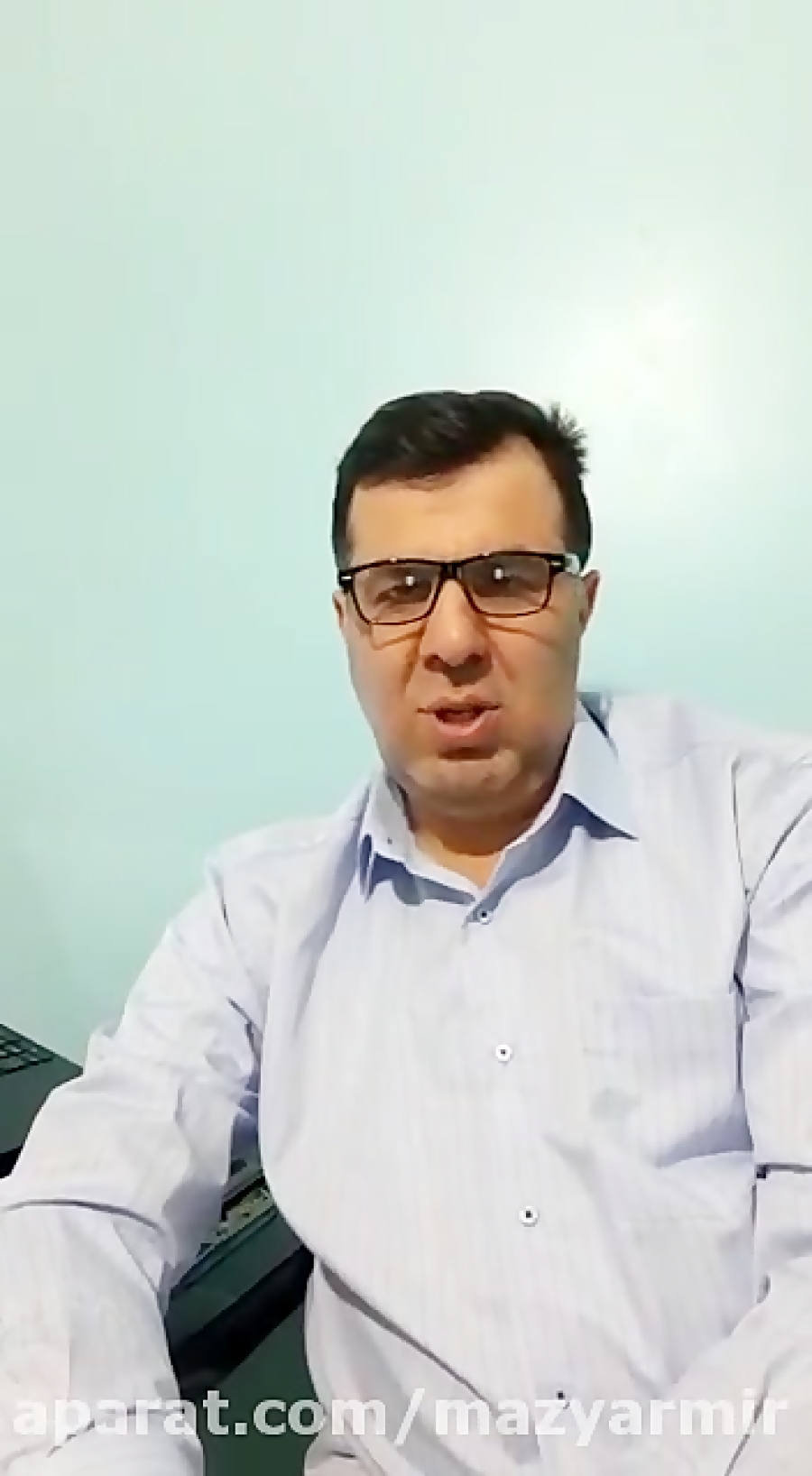 تحلیل علامت زبان بدن سید حسن نصرالله در حرکت قابل توجه وی