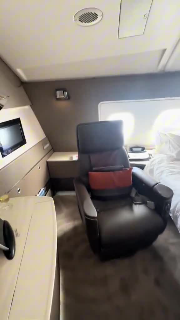   ارائه سوئیت‌های لوکس در خطوط هوایی سنگاپور داخل هواپیما