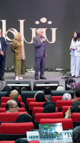   توصیه عجیب و یخچالی رضا بنفشه‌خواه به ستاره بزرگ هالیوود؛ لئوناردو دی‌کاپریو گوش کن!