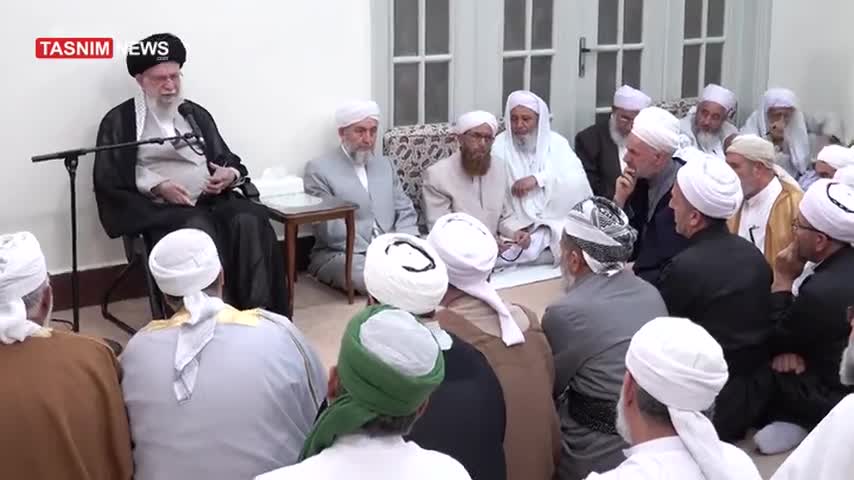   رهبرانقلاب: تلاش دشمن برای اختلاف‌افکنی چندین برابر شد