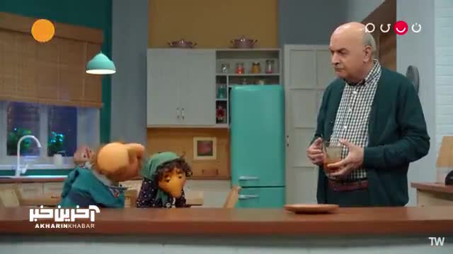   مکالمه عجیب و گلایه‌های خنده‌دار فامیل دور از آقای مجری در کنار کته: چرا فکر می‌کنی ...