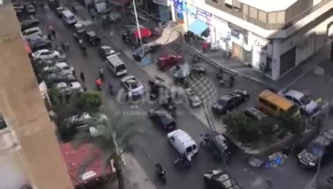  اولین تصاویر از خیابان مجاور محل وقوع حادثه امنیتی در بیرون لبنان