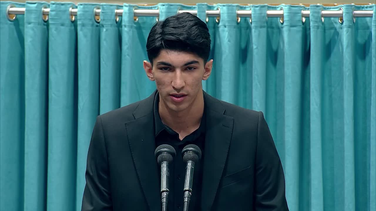   آرین سلیمی در دیدار امروز با رهبر انقلاب: برای بالا بردن پرچم عزیز کشورمان می‌جنگیم، با افتخار ایرانی هستم و ایرانی می‌مانم