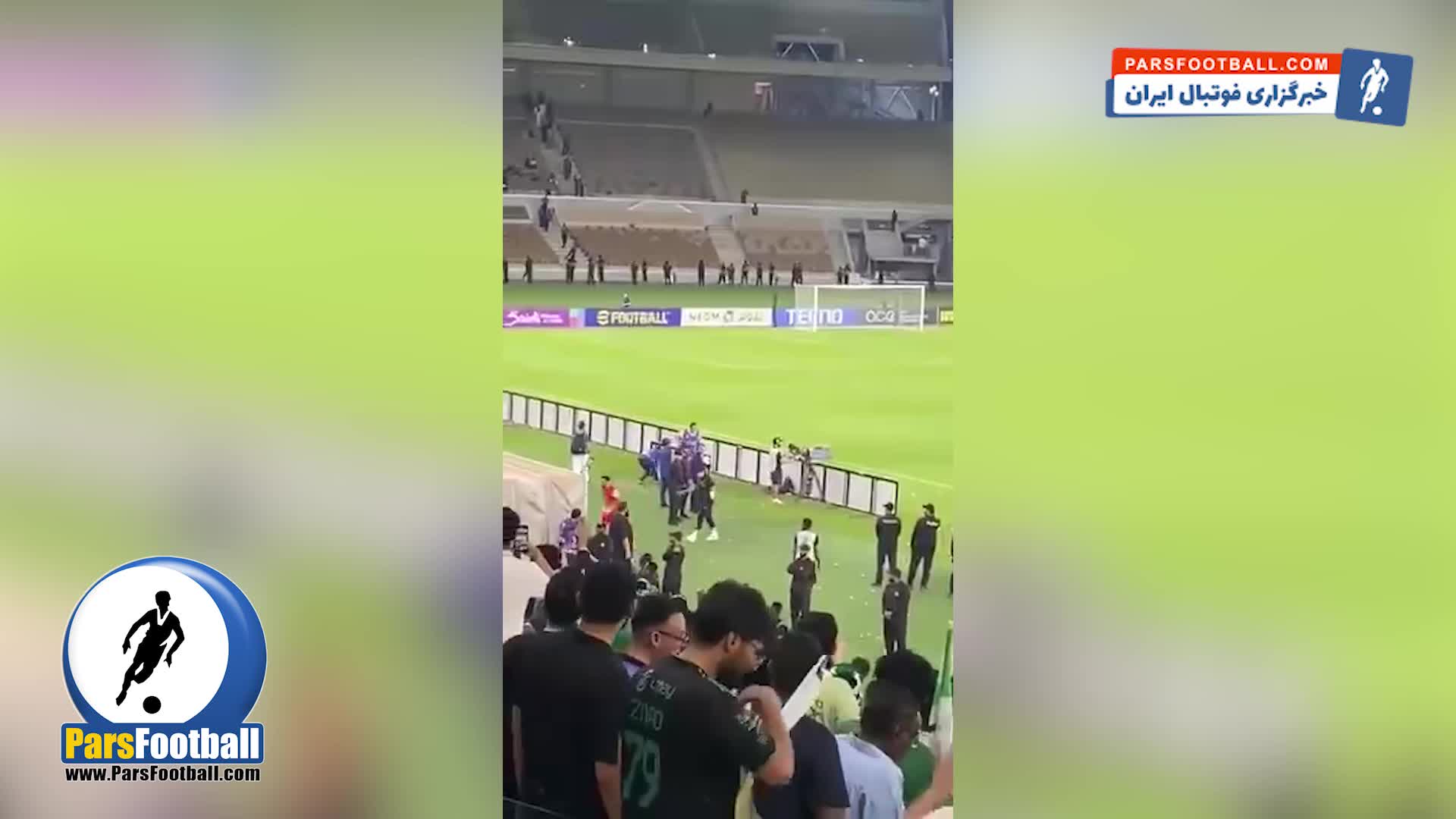 کری‌ خوانی اوستون اورونوف برای هواداران الاهلی با اشاره به دریبل‌های بیشمارش