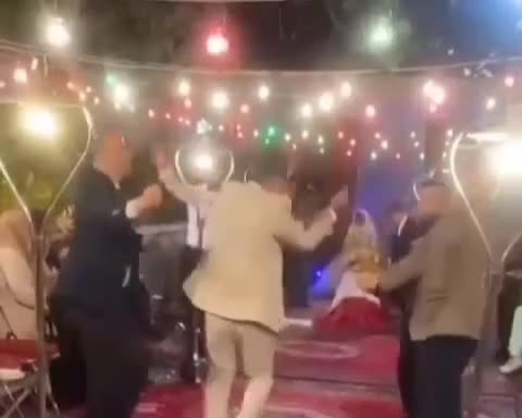   شگفت‌زده شدن پژمان جمشیدی از حرکت نمایشی بدلکارش در یک فیلم سینمایی!