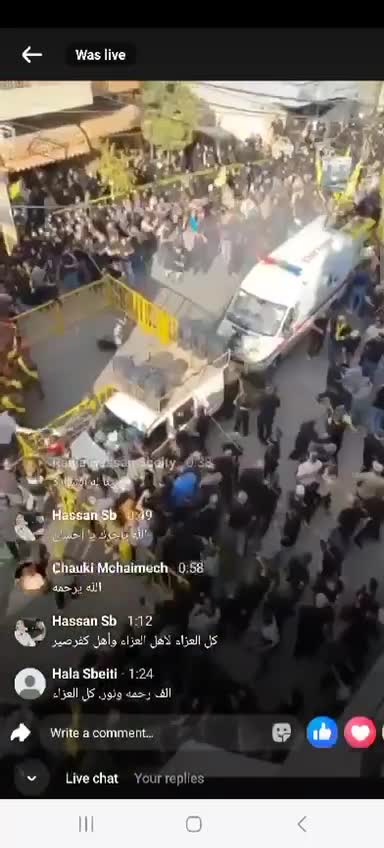   فوری؛ لحظه انفجار یک بی‌سیم در لایو اینستاگرامی امروز از مراسم تشییع پیکر شهدای حمله تروریستی روز گذشته لبنان