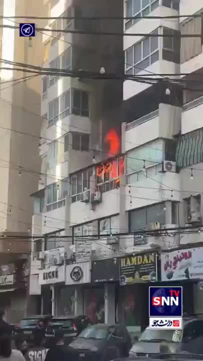   تصاویر جدید از انفجار و آتش‌سوزی یک منزل مسکونی در ضاحیه در پی انفجار بی‌سیم!