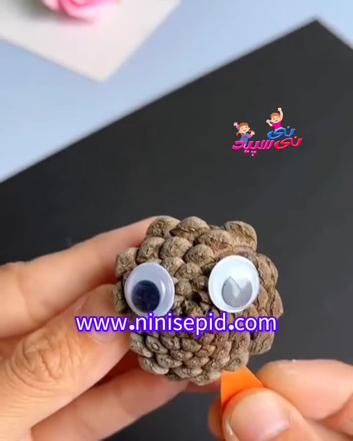 کاردستی جغد با کاج