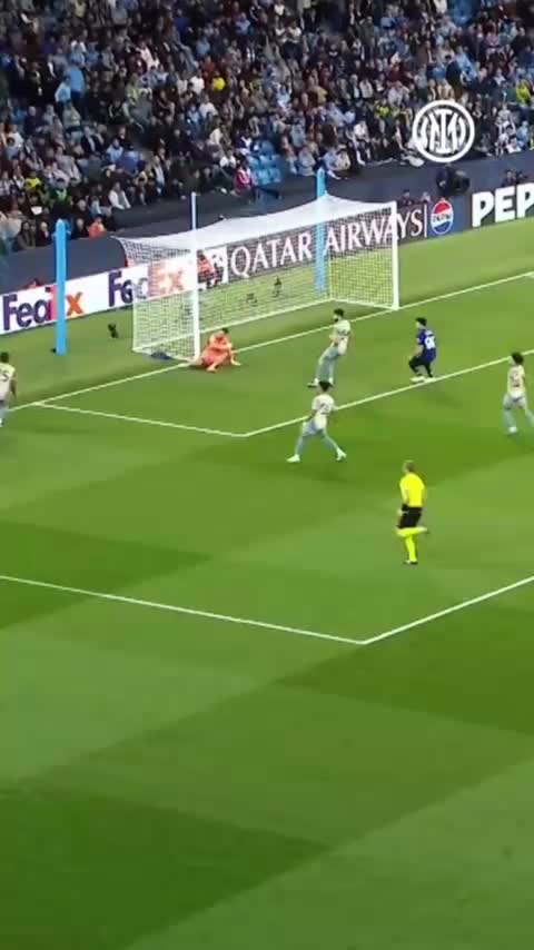   ویدیوی باشگاه اینتر از نخستین بازی مهدی طارمی در لیگ قهرمانان اروپا با لباس نراتزوری