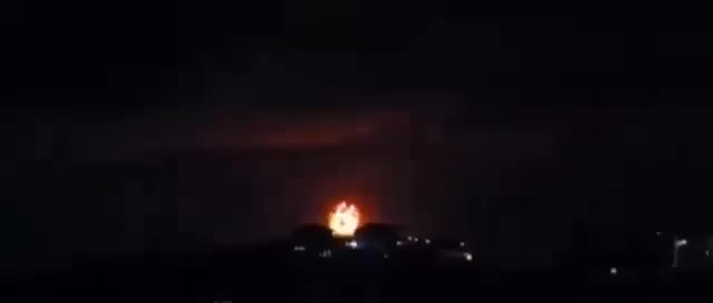 حملات هوایی بسیار شدید اسرائیل علیه اهداف حزب الله در جنوب لبنان