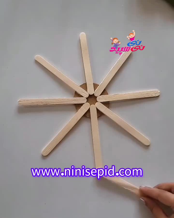 کاردستی دیوارکوب