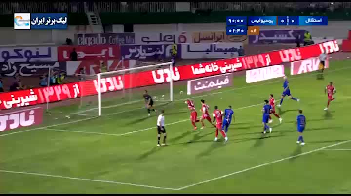   رضائیان پنالتی داد، سعید مهری زهرش را ریخت / گل اول پرسپولیس توسط کنعانی‌زادگان از روی نقطه پنالتی در دربی