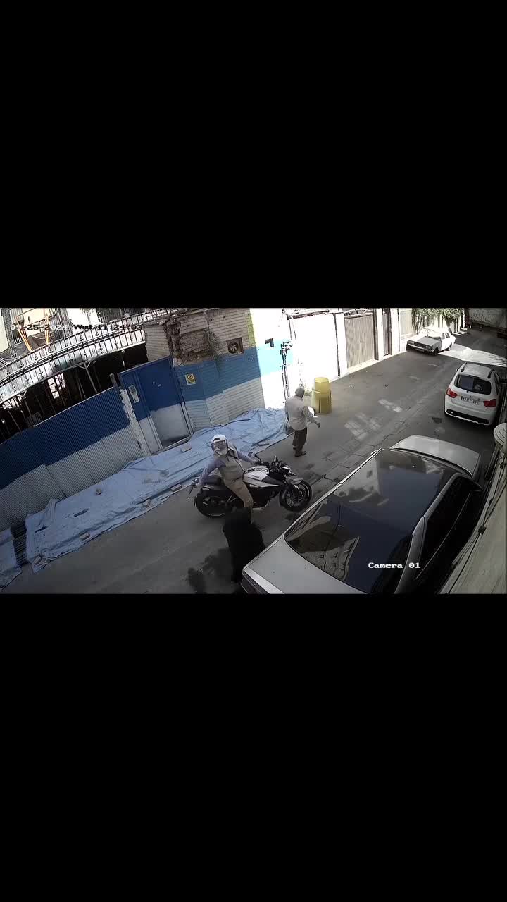   حمله سارقان زورگیر به پیرزن چادری در کوچه خلوت