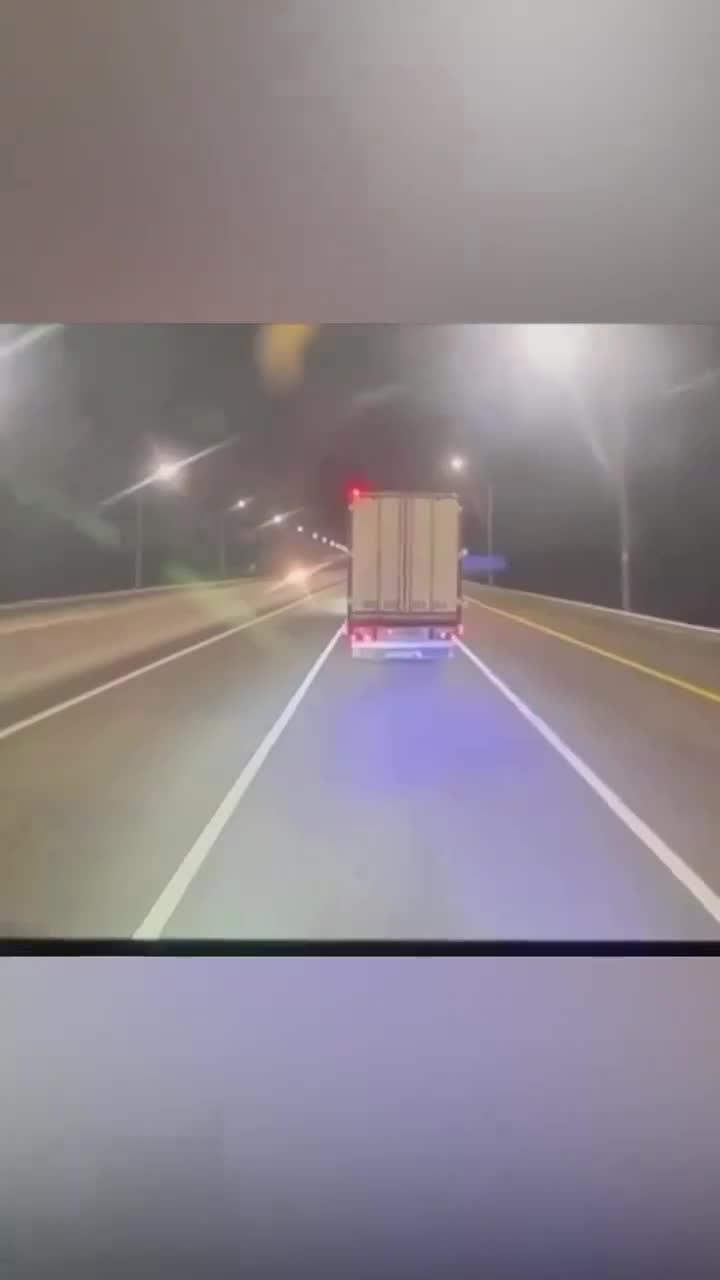   لحظه تصادف با سرعت ۳۰۰ کیلومتر بر ساعت