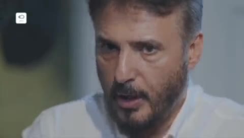   حرف‌های طوفانی سیدجواد هاشمی درباره گلشیفته فراهانی: کسانی که چشم‌هایش را ندیدند و بدن برهنه‌اش را دیدند آدم‌های کثیفی هستند