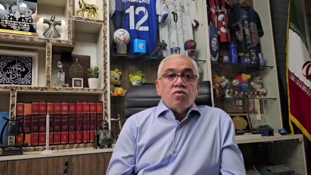   علی فتح‌الله‌زاده جام قهرمانی را از پرسپولیس گرفت: استقلال قهرمان لیگ بیست‌وسوم است!