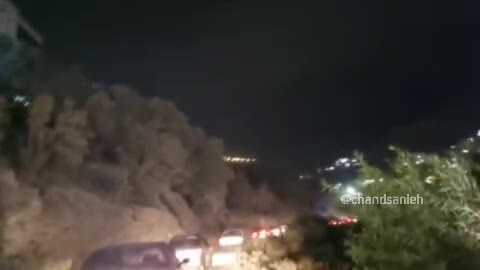   گرفتاری خودروها در یک مسیر خاکی نامشخص!