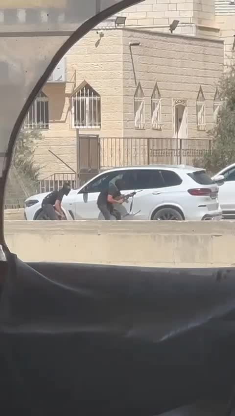   درگیری مسلحانه بین پلیس اسرائیل و گروه مسلح ناشناس در النقب