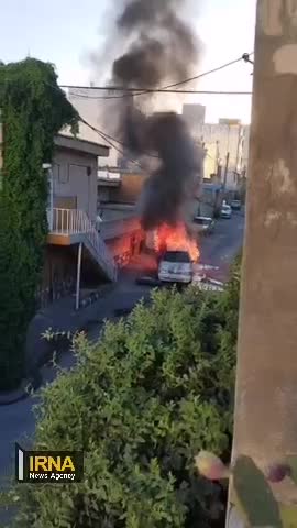   تصاویری از آتش گرفتن یک پراید در شهر ایلام