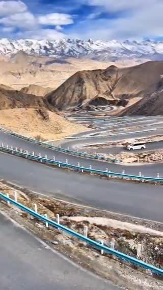   اینجا جاده چالوس چینی‌ها است!