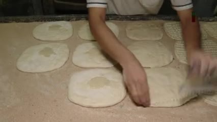   اصلاح قیمت نان به تهران رسید؛ نان چقدر گران شد؟