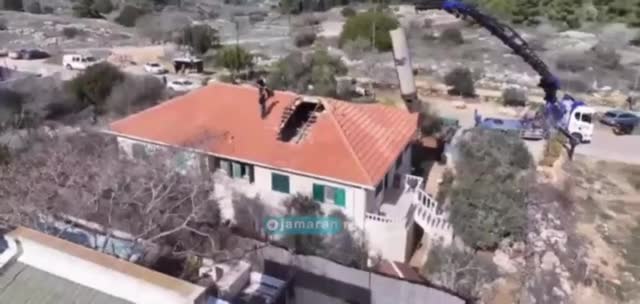   بقایای موشک یمنی که بر سر شهرک‌نشینان اسرائیلی فرود آمد