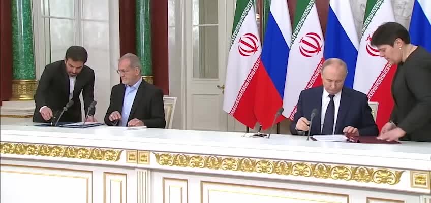   امضا توافقنامه مشارکت راهبردی جامع بین روسیه و ایران