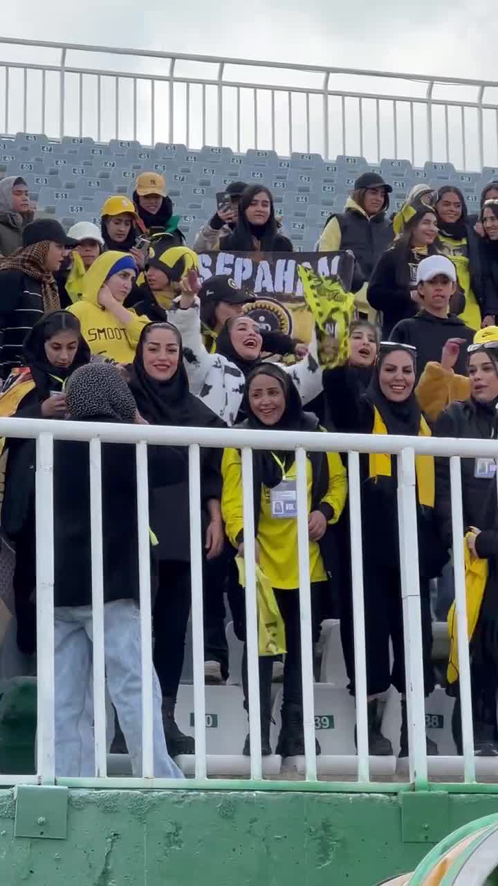   شور و اشتیاق هواداران زن سپاهان در آستانه دیدار سوپرجام با پرسپولیس