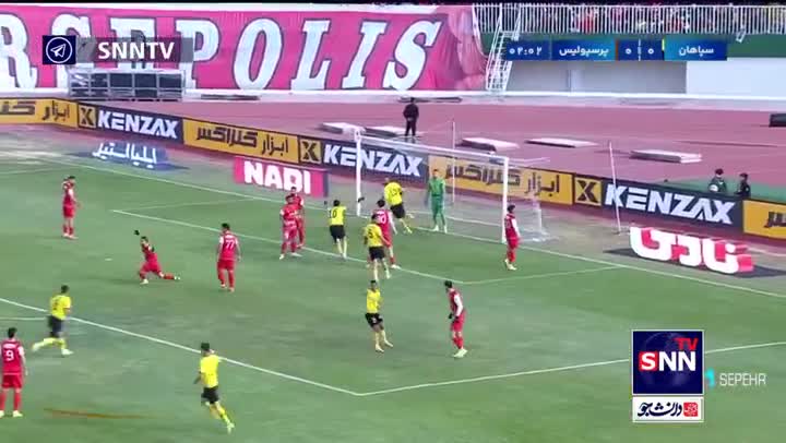   گل اول سپاهان به پرسپولیس توسط انزونزی در دقیقه 2