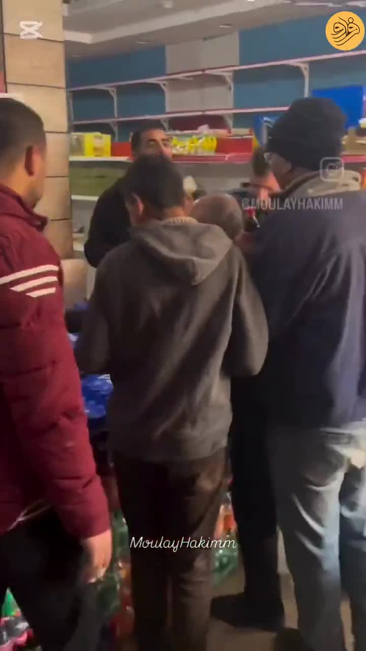  فلسطینی‌ها ورود کوکا کولا به غزه را جشن گرفتند