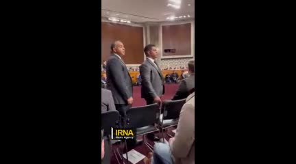   تشنج در نشست رای اعتماد وزیر بهداشت ترامپ؛ دروغگو خواندن او و اخراج معترضان توسط پلیس