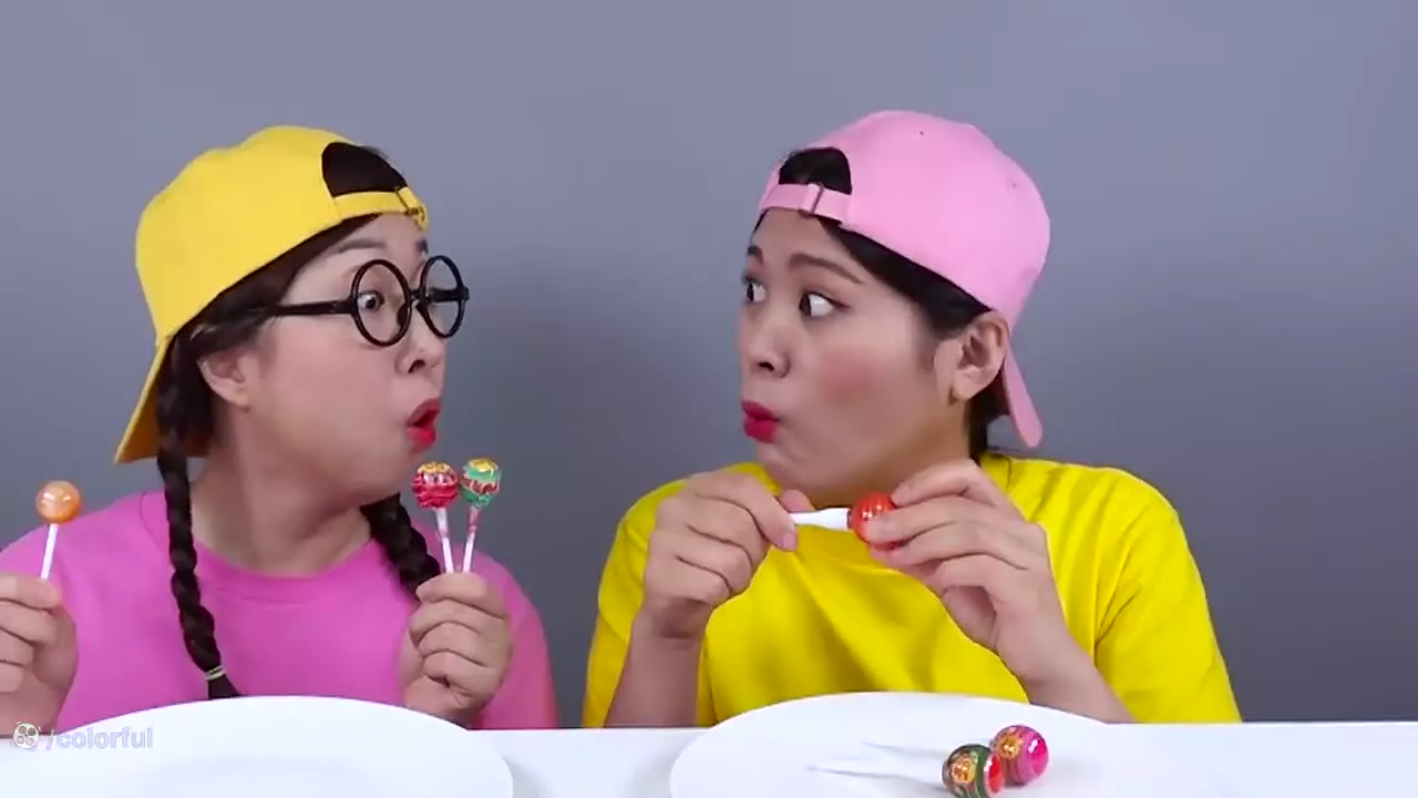 چالش غذا خوری اسمر/ چالش غذایی/ چالش خوراکی / چالش غذای کیک توپی/ چالش خوردن