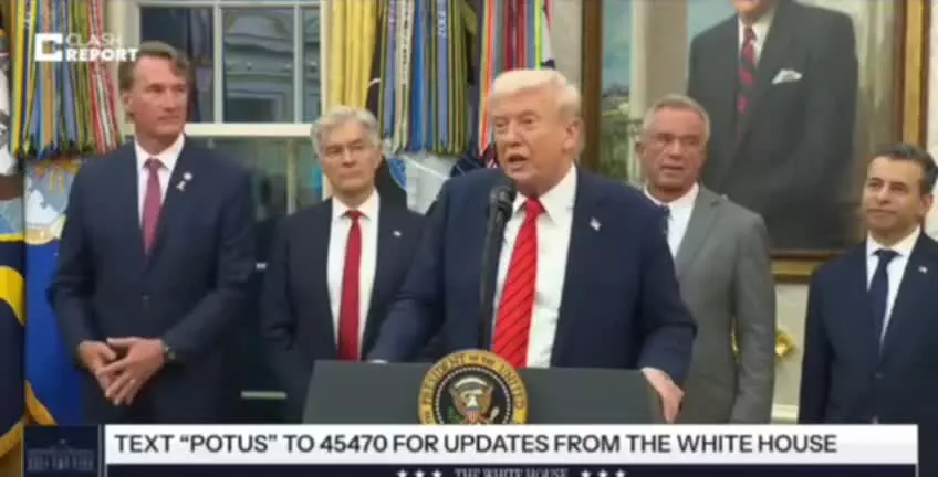   کنایه جدید ترامپ به عدم کسب نوبل صلح: کسی که در واقع برنده جایزه نوبل شد با من تماس گرفت و گفت که آن را به افتخار من می‌پذیرد!