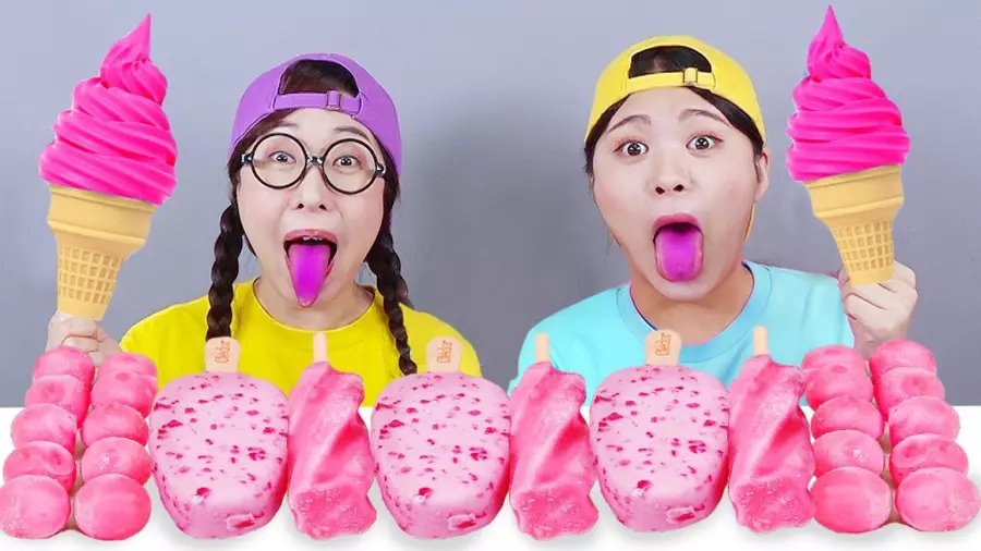 چالش غذایی موکاچو|چالش غذا خوری|چالش خوردن|چالش خنده دار دونا|چالش سرگرمی بانوان