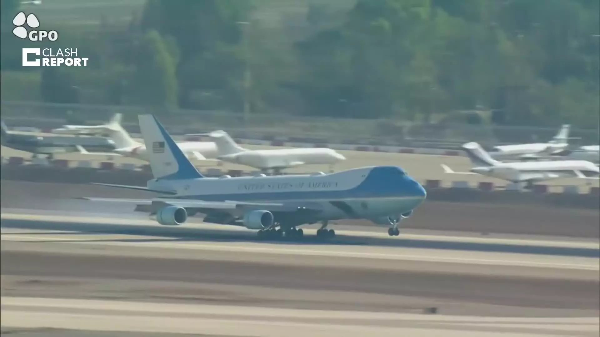   لحظه ورود ترامپ با هواپیمای ایر فورس وان به اسرائیل