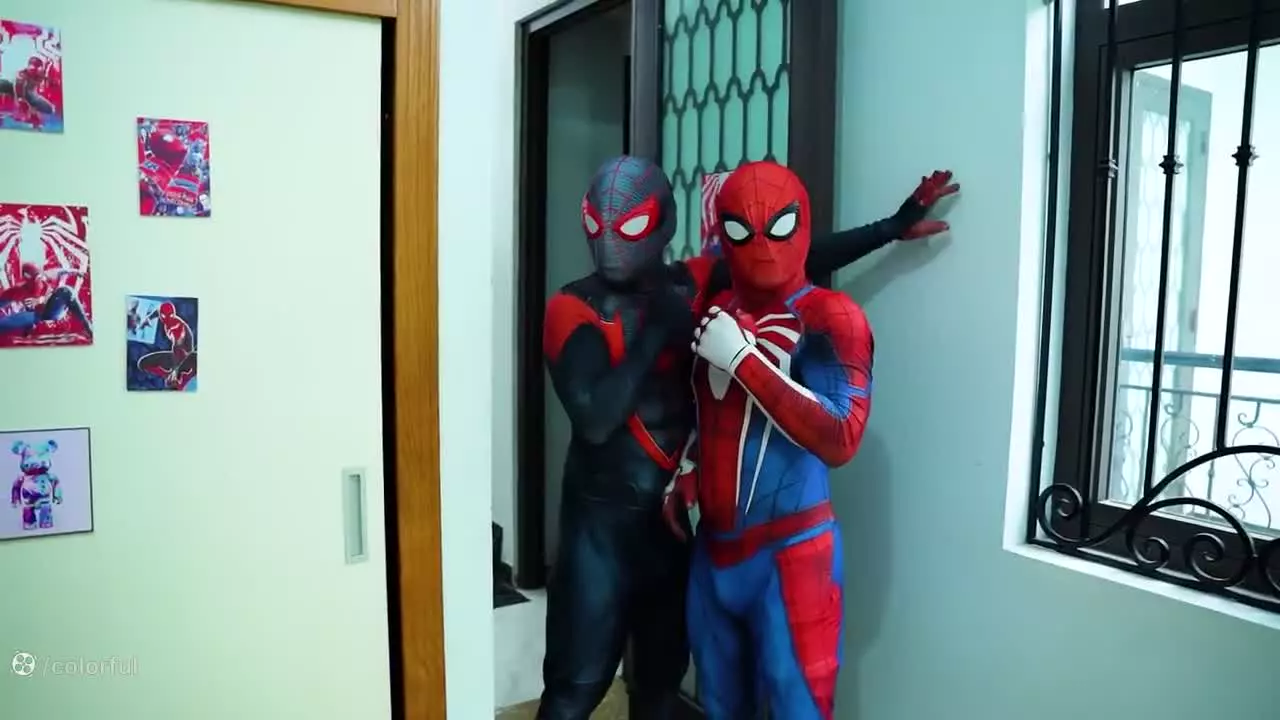 نبرد مرد عنکبوتی و اسپایدرمن ، مرد عنکبوتی نبرد جدید spiderman : مرد عنکبوتی.