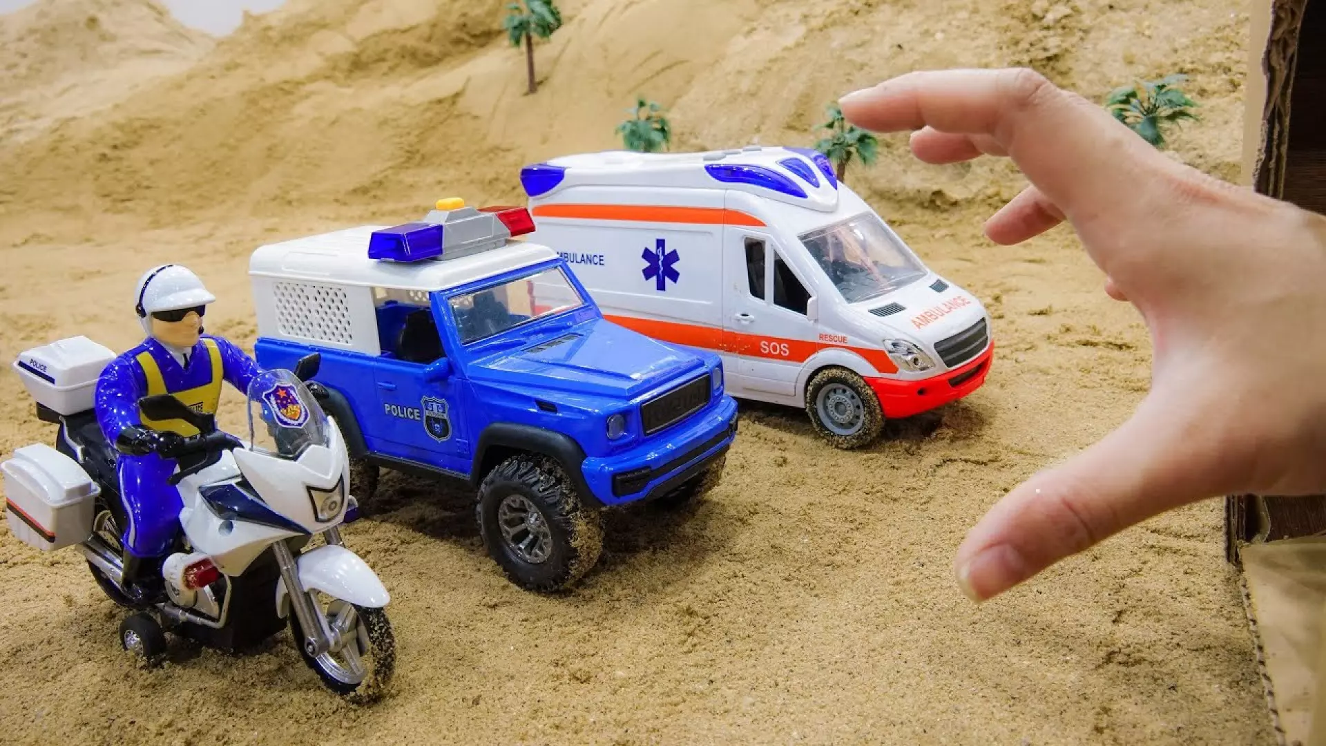 ماشین بازی کودکانه - اسباب بازی ماشین ها ، اسباب بازی ماشین هیولا، کارتون ماشین