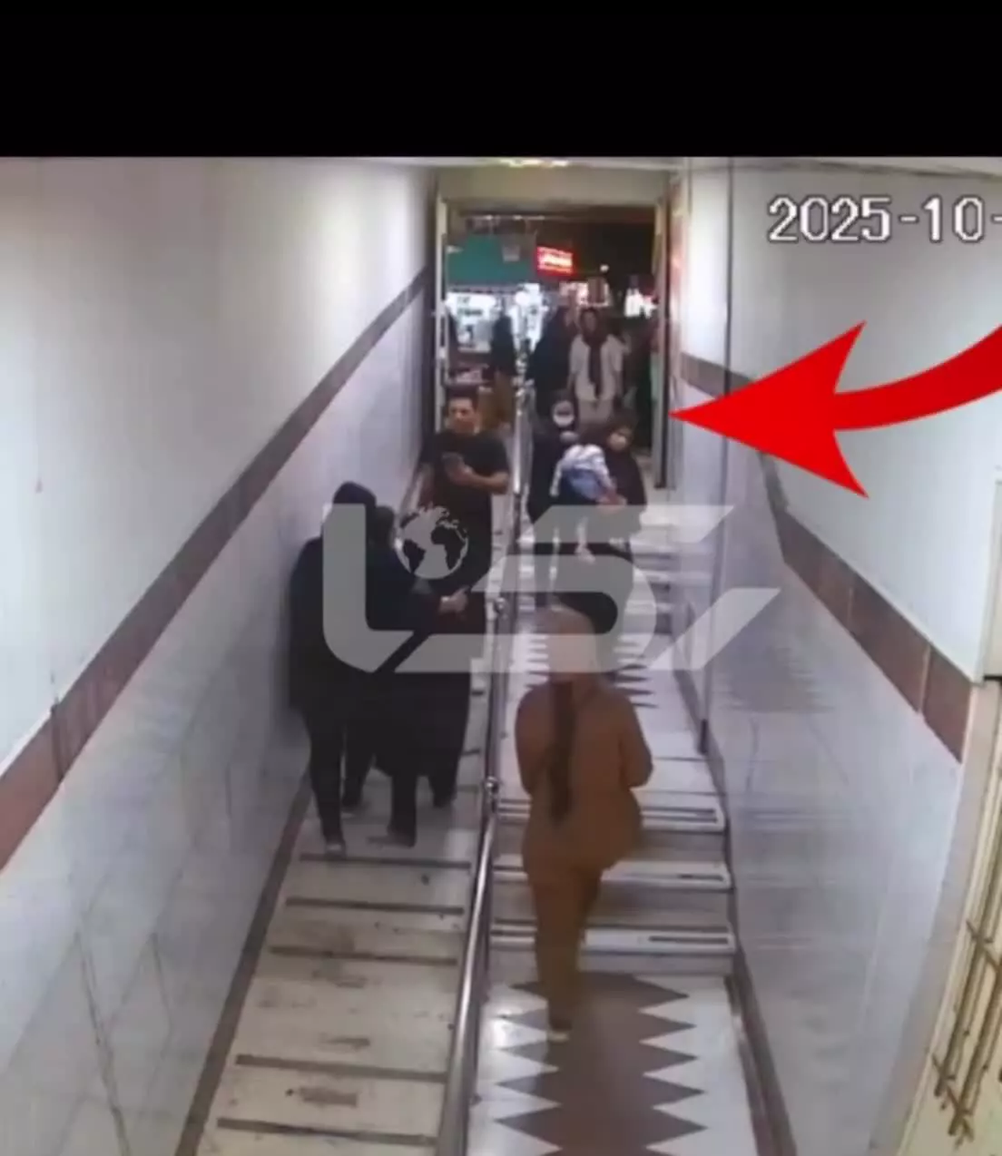   سرقت تکان‌دهنده یک زن در درمانگاه امام رضا کرمانشاه!