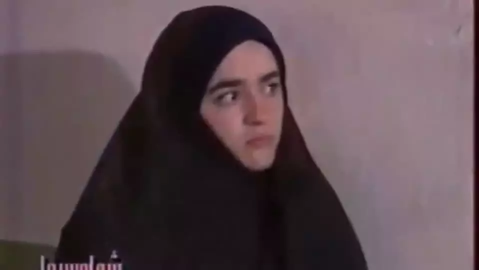   تصویر کمتر دیده شده از نعیمه نظام‌دوست با چادر