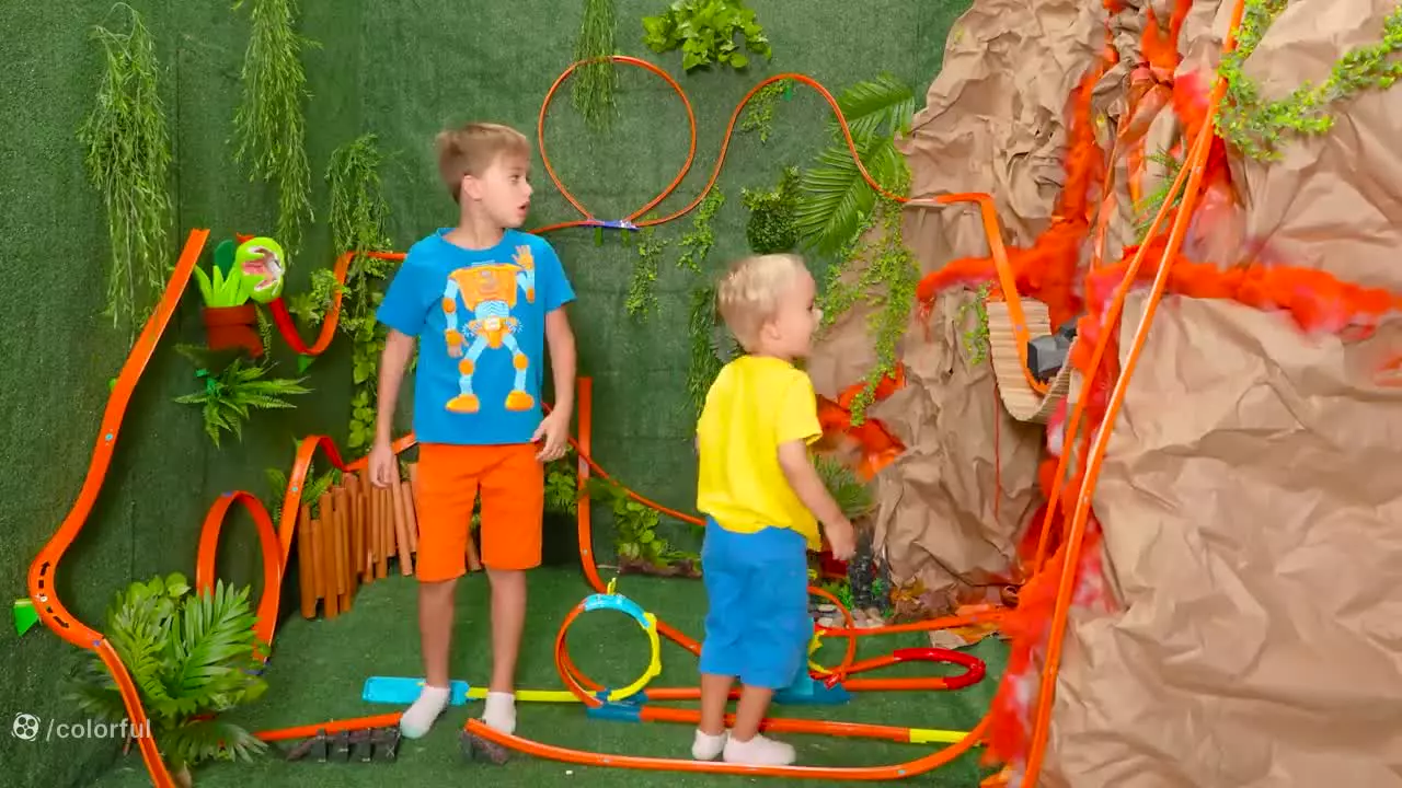 ولاد و نیکیتا~ولاد ونیکی~ولادچالش ابرقهرمان سوپرمن~کودک ولادو نیکی~ولادنیکی جدید