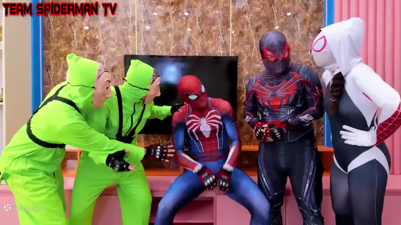 نبرد مرد عنکبوتی و اسپایدرمن ، مرد عنکبوتی نبرد جدید spiderman : مرد عنکبوتی.