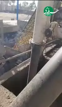  چشم مسئولان روشن؛ استفاده از آب کثیف در یک کارخانه آبمیوه و کمپوت برای شست‌وشو!