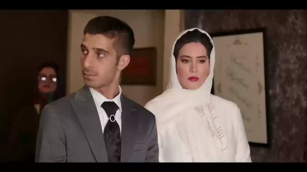 در انتهای شب فیلم - پارسا پیروزفر