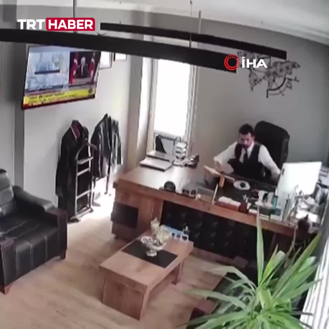   زلزله ۵ ریشتری در دریای مرمره؛ لحظه وقوع در دوربین ثبت شد