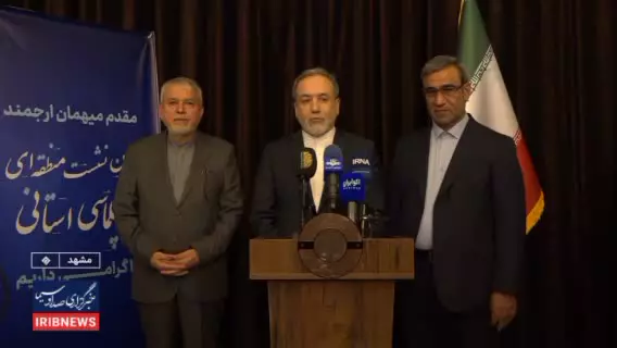   عراقچی: تا زمانی که آمریکا از ما تقاضاهای غیر معقول دارد، به میز مذاکره بازنمی‌گردیم