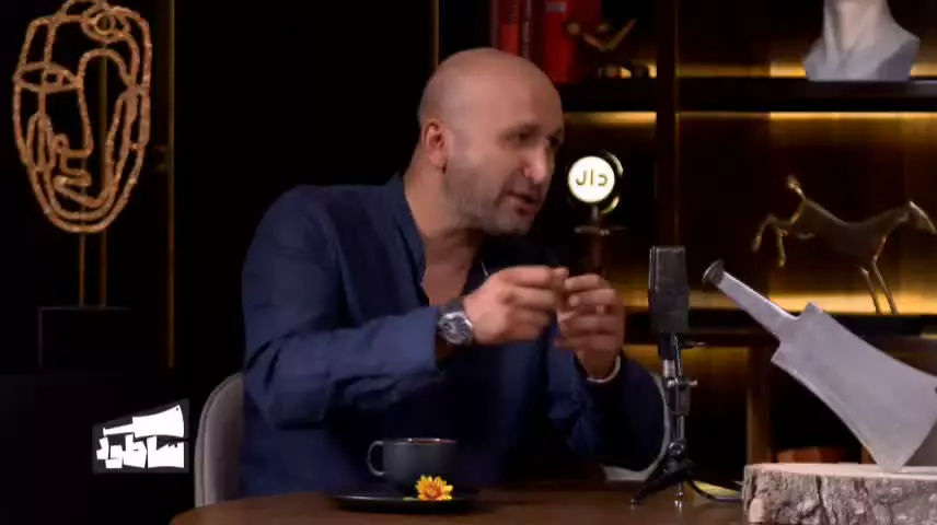   روایت عجیب سازنده مجسمه معروف آرش کمانگیر: می‌گفتند مجسمه آرش تحریک‌کننده است!